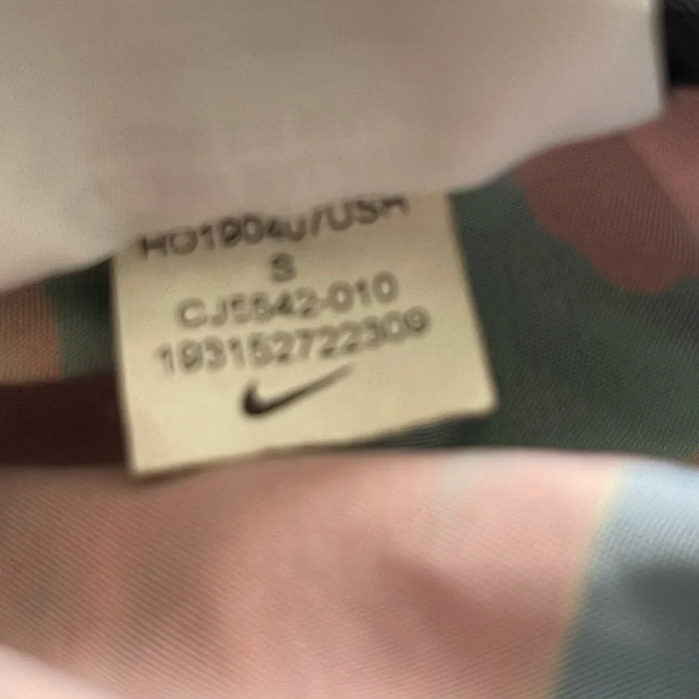 Nike women floral